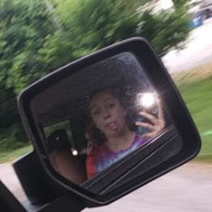 Meet your Posher, Jasmine